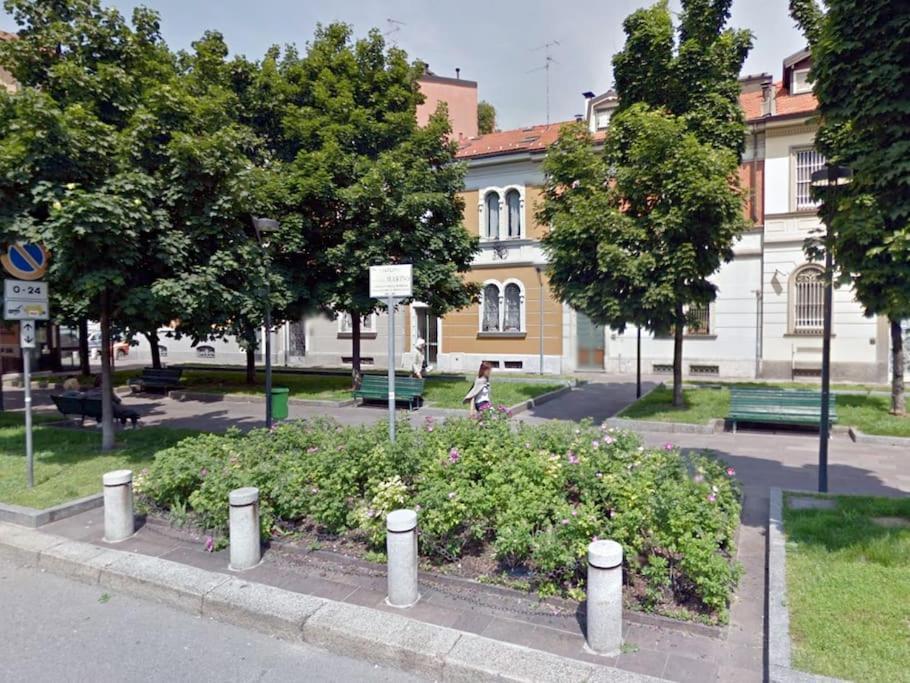 Xenia Apartments - Charming Garden Suite In Porta Venezia Milano Exterior foto