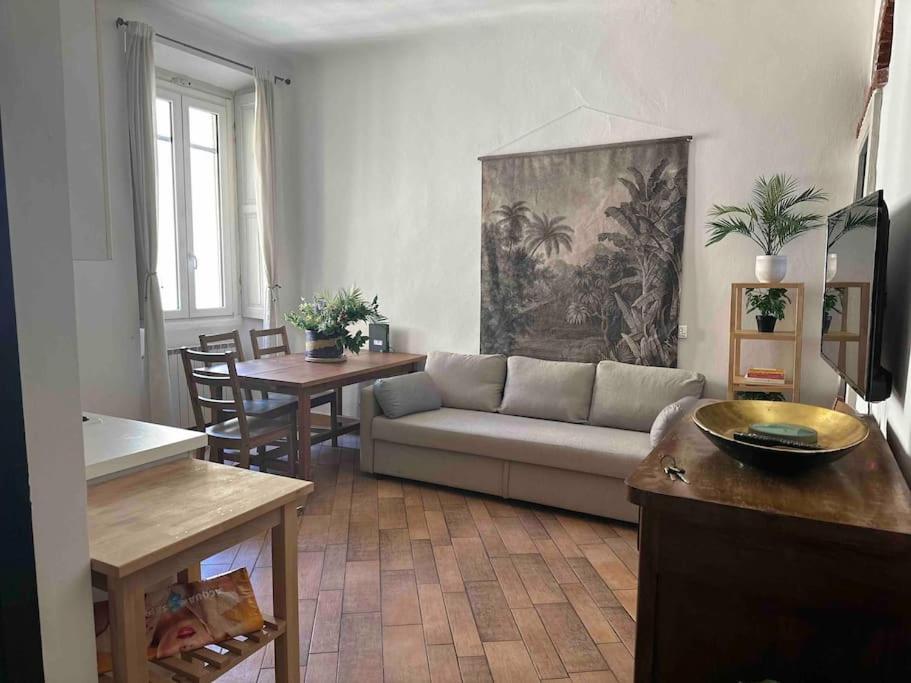 Xenia Apartments - Charming Garden Suite In Porta Venezia Milano Exterior foto